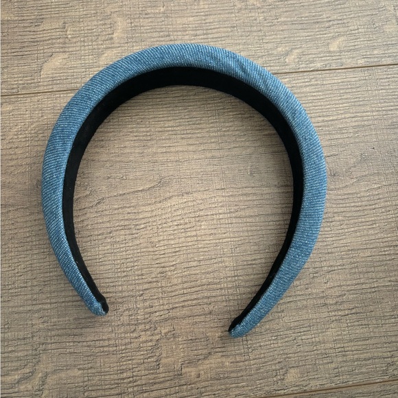 Cute clean girl headband - Picture 2 of 2